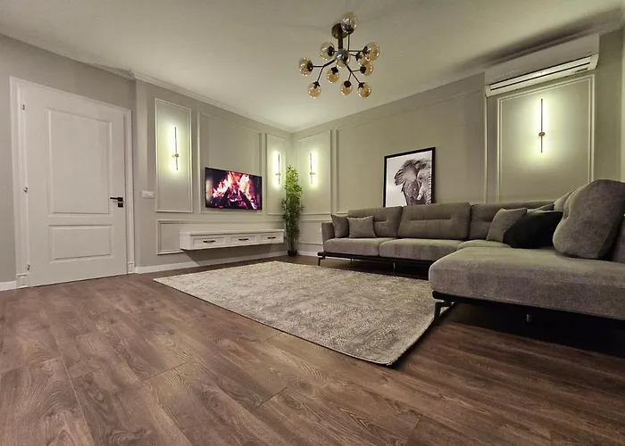 Adore Center * Tirana