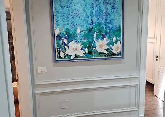 Adore Center Apartman *